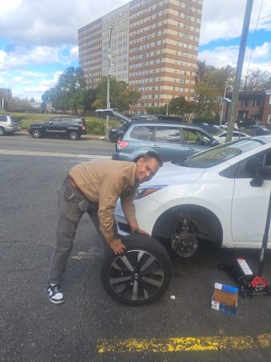 Flat tire change service in Jersey City NJ by Happy Road Services Flat tire change service in Jersey City NJ by Happy Road Services