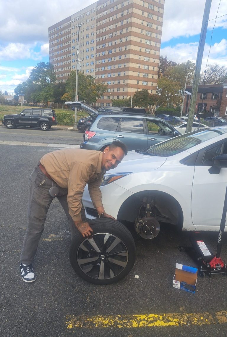 Flat Tire Repair Service Flat tire change service in Jersey City NJ