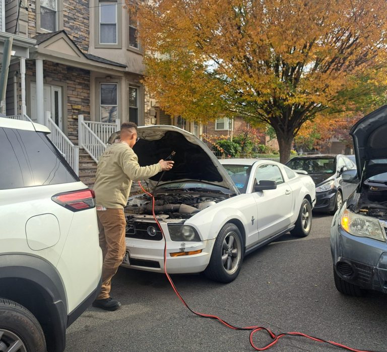 Fast jump start Service - Hudson county 24/7 roadside assistance jumpstart in Jersey City NJ near Kennedy Boulevard and Route 440